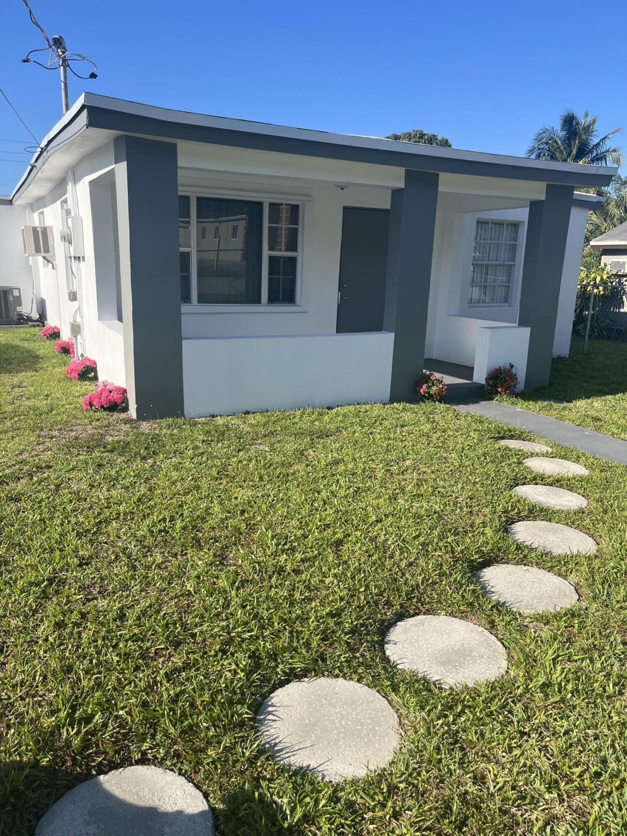 2055 NW 8th Street, Pompano Beach, FL 33069 Photo