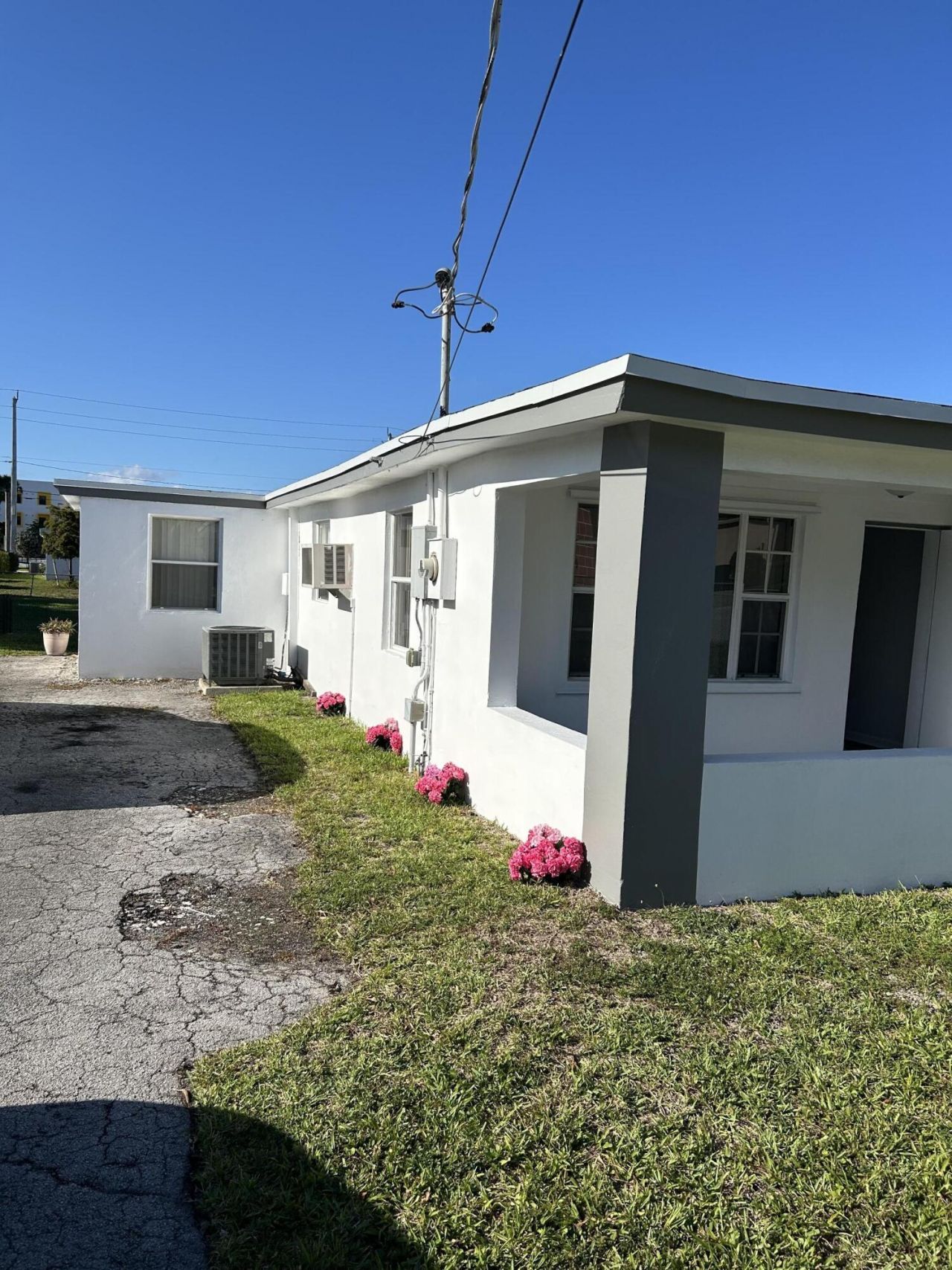 2055 NW 8th Street, Pompano Beach, FL 33069 Photo