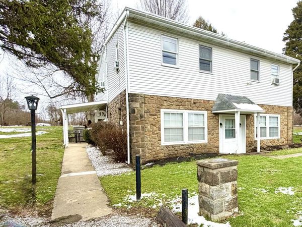 670 N Perry Highway N, Harmony, PA 16037