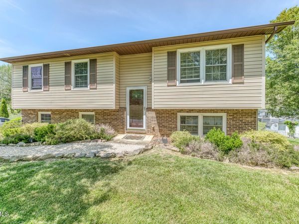 560 Big Ridge Road, Kingsport, TN 37660