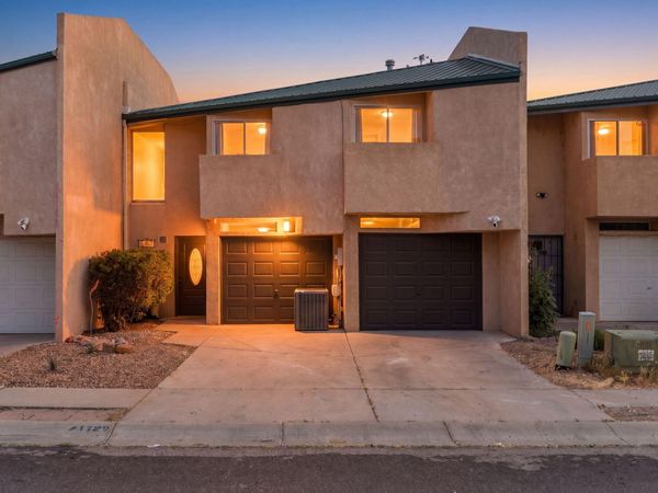 1729 Del Cielo Drive NW, Albuquerque, NM 87105
