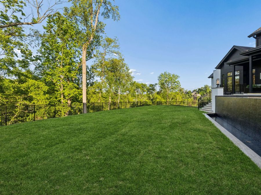Property Image 95