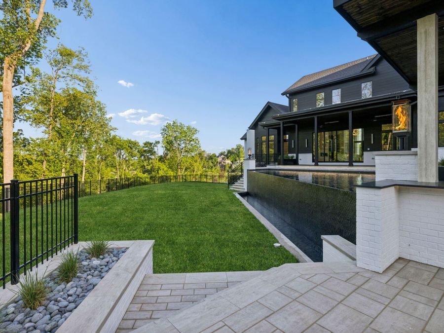 Property Image 99