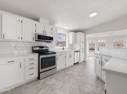 312 Phyllis Way, Silver Springs, NV 89429 Photo