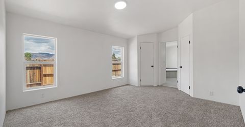 312 Phyllis Way, Silver Springs, NV 89429 Photo