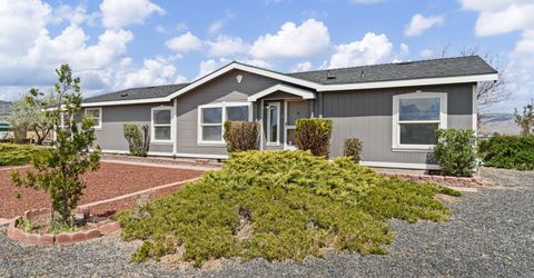 312 Phyllis Way, Silver Springs, NV 89429 Photo