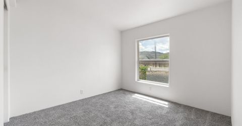 312 Phyllis Way, Silver Springs, NV 89429 Photo