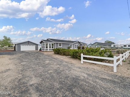 312 Phyllis Way, Silver Springs, NV 89429 Photo