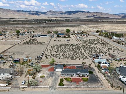 312 Phyllis Way, Silver Springs, NV 89429 Photo