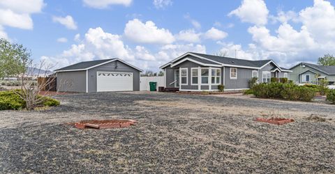 312 Phyllis Way, Silver Springs, NV 89429 Photo