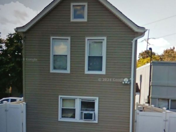 12 Max Avenue, Hicksville, NY 11801