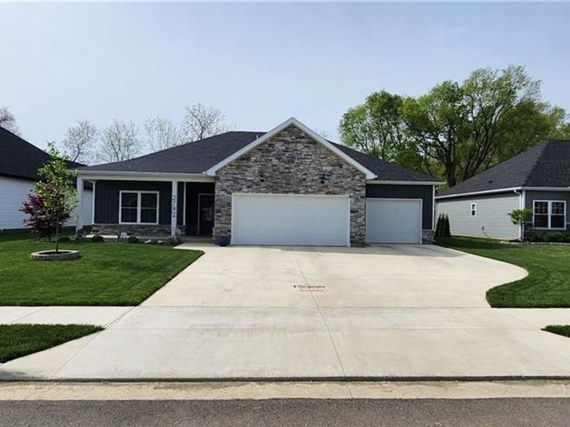 2792 Executive Drive, Troy, OH 45373 Photo 2