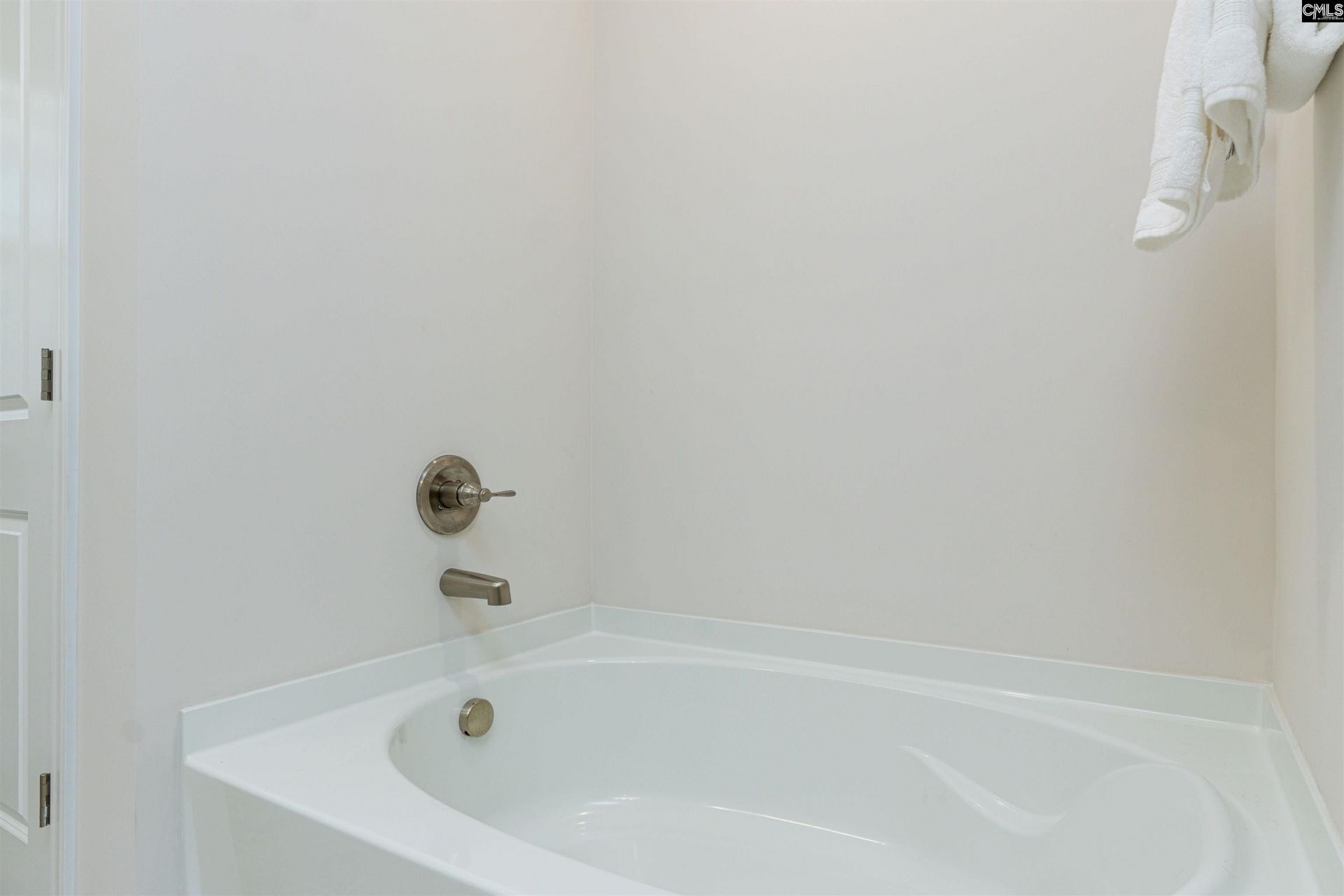 221 Ansonborough Road Road  Photo 19