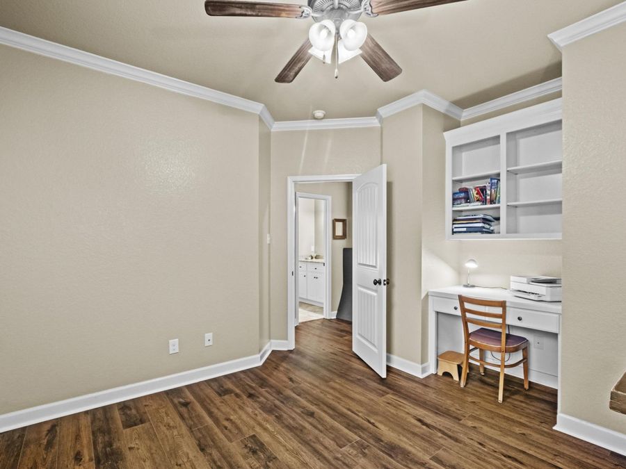 Property Image 31