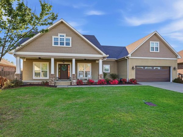 215 Merlot Drive, Conway, AR 72034