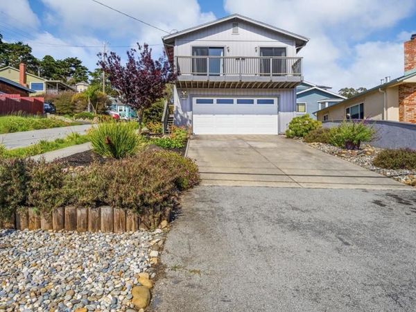 270 Valencia Avenue, El Granada, CA 94018