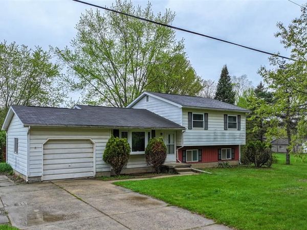 5244 Rood Road , Holly Twp, MI 48442