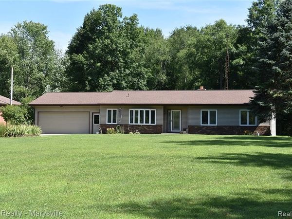 12980 Metcalf Road , Brockway Twp, MI 48097