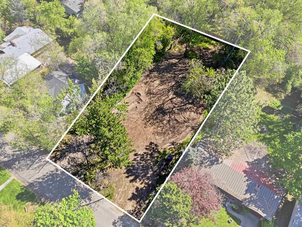 3012 N Tamarack Dr, Boise, ID 83703