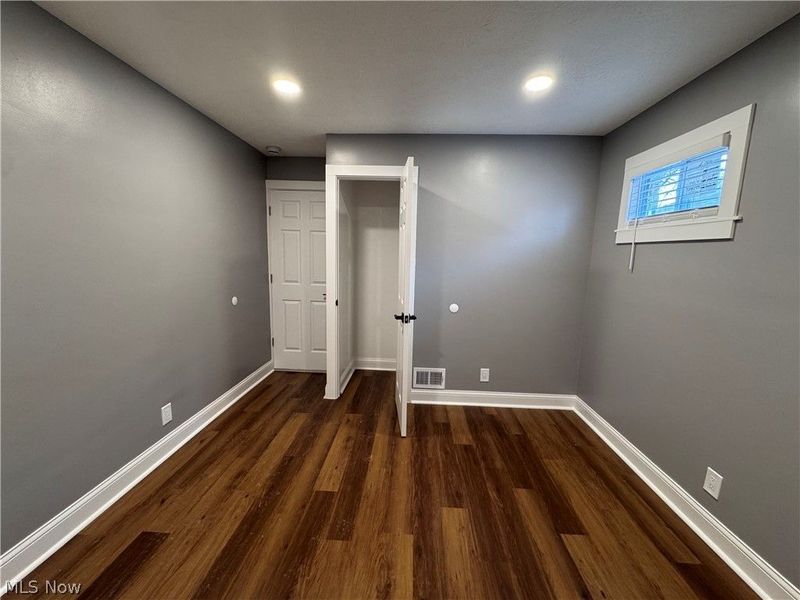 2811 Oak Park Avenue , Cleveland, OH 44109 Photo 10