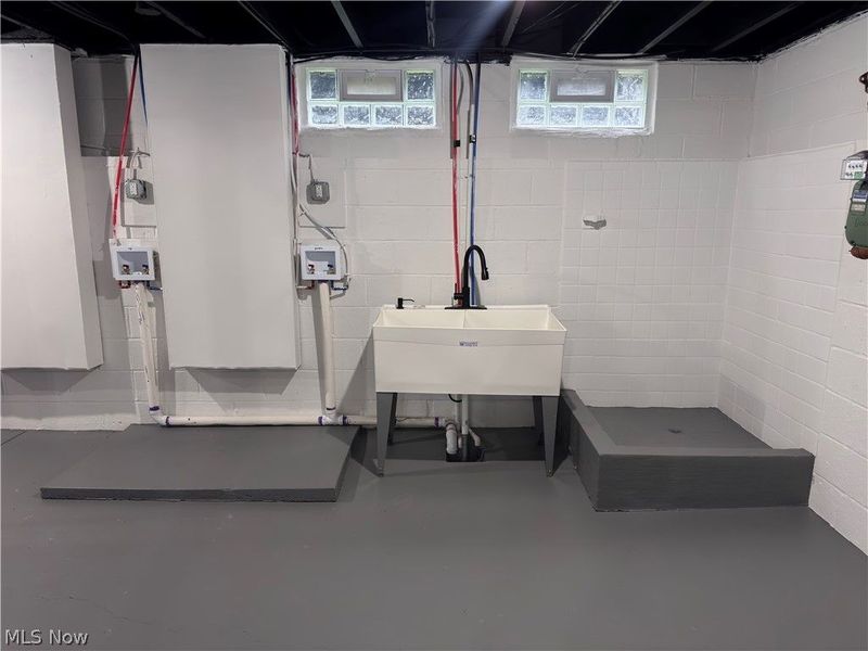 2811 Oak Park Avenue , Cleveland, OH 44109 Photo 29