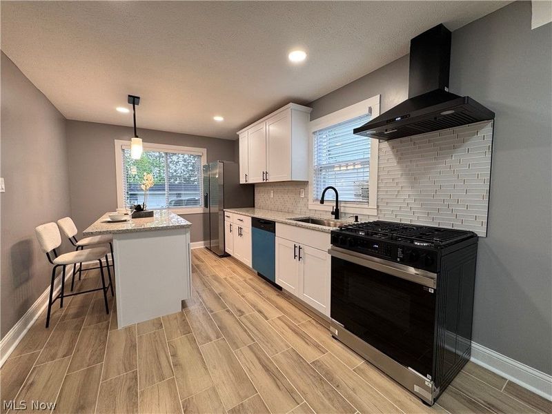 2811 Oak Park Avenue , Cleveland, OH 44109 Photo 4