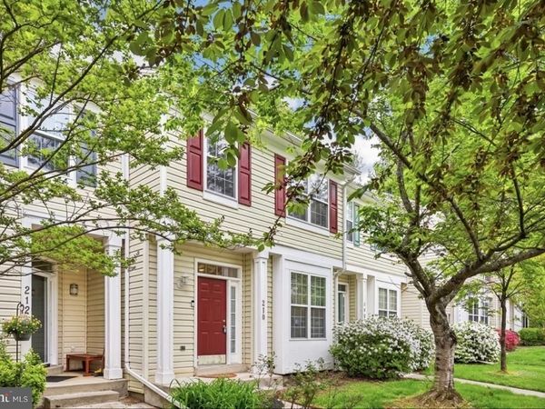 210 TWELVE OAKS DRIVE, GAITHERSBURG, MD 20878
