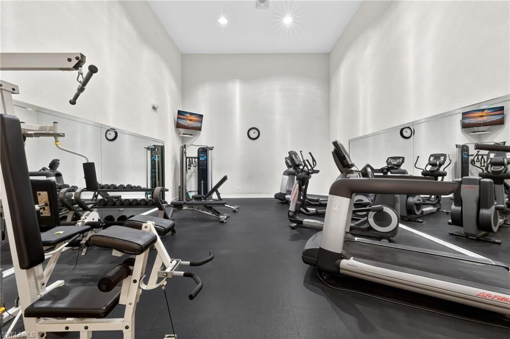 6361 Aragon Way, Unit 202, Fort Myers, FL 33966 Photo
