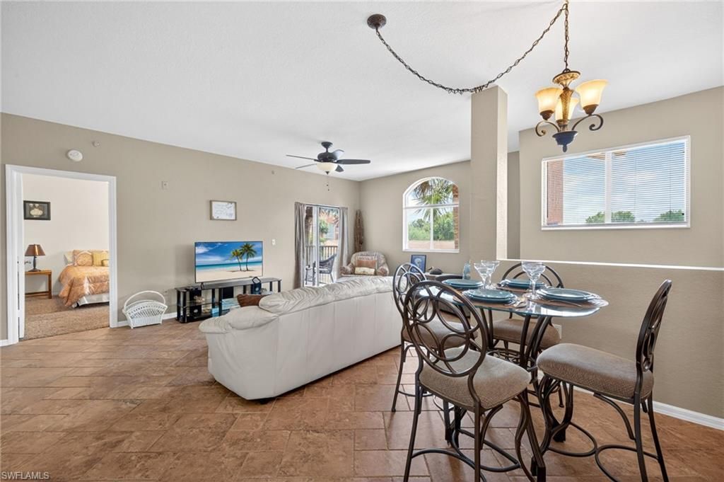 6361 Aragon Way, Unit 202, Fort Myers, FL 33966 Photo