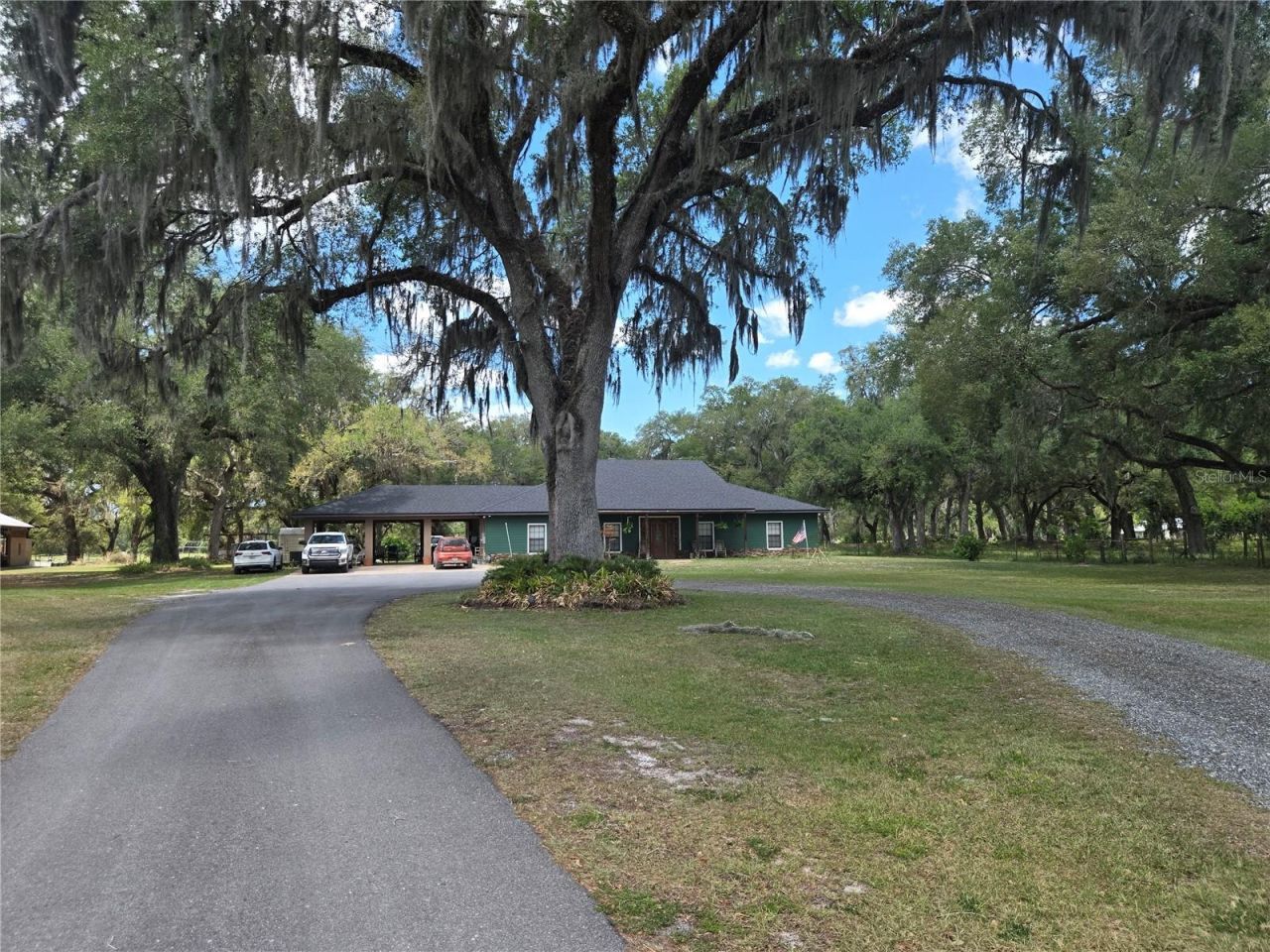 2672 SE 35th Street, Sumterville, FL 33585 Photo
