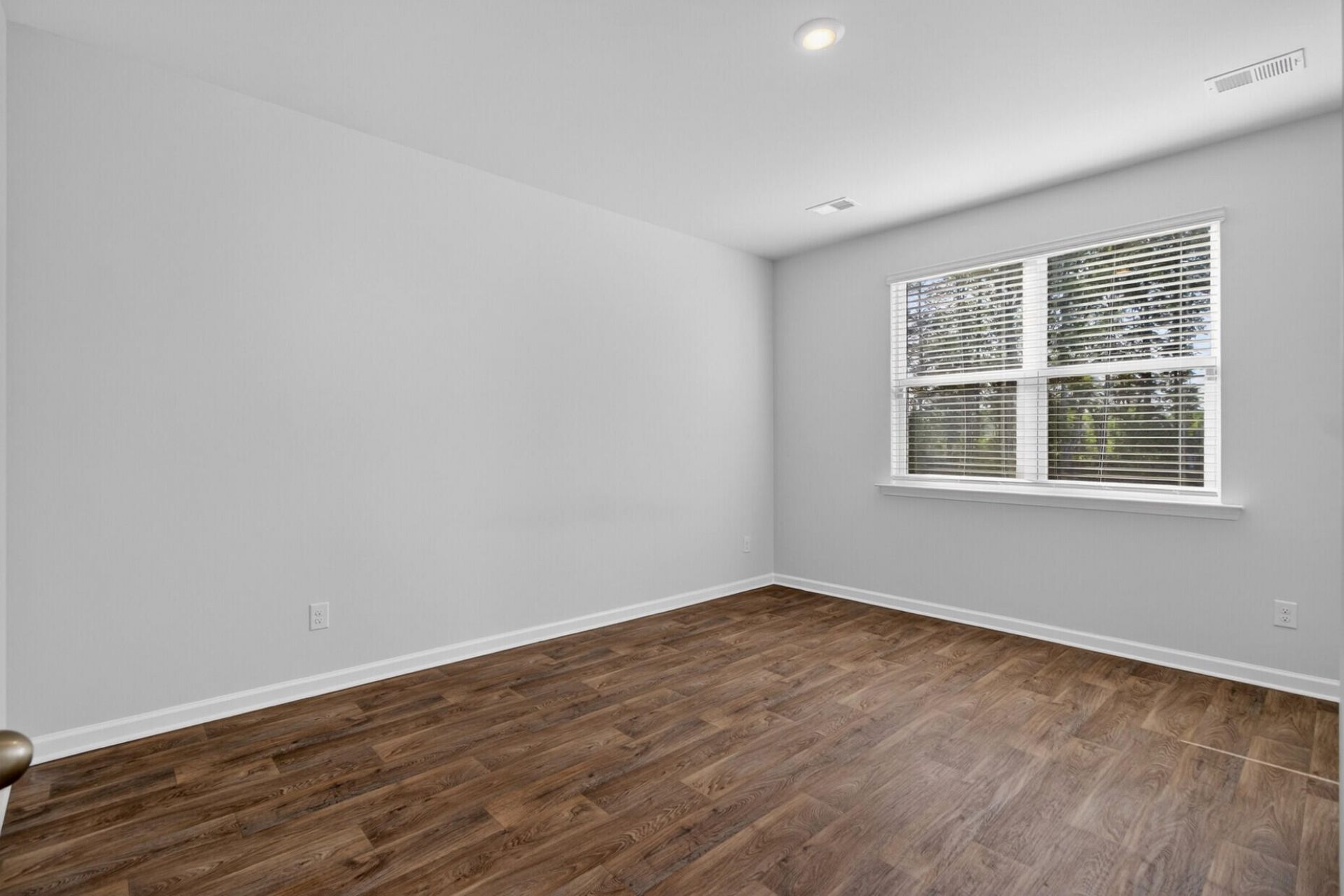 644 Ladywood Drive Photo 25