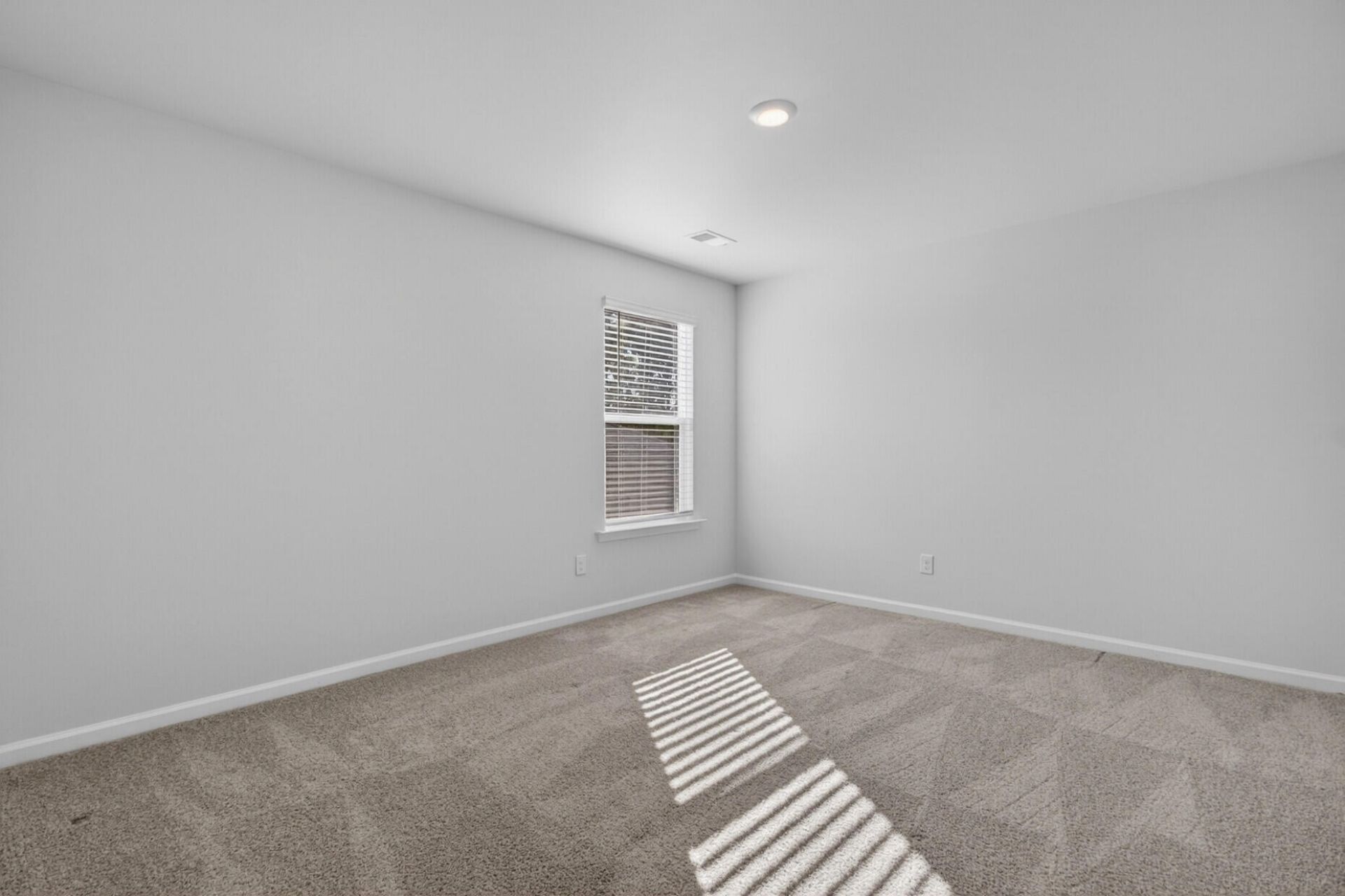 644 Ladywood Drive Photo 33