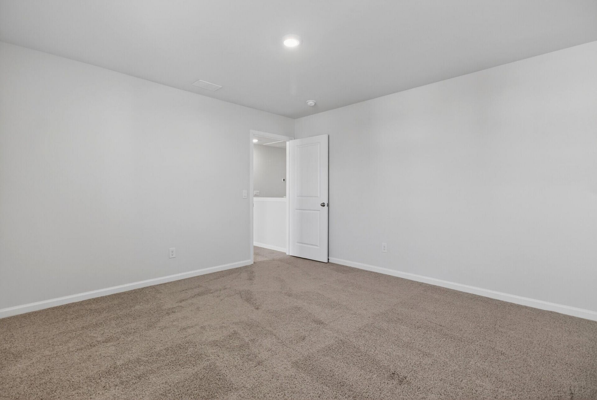 644 Ladywood Drive Photo 39