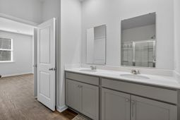 644 Ladywood Drive photo 4