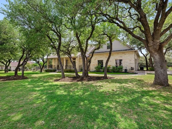 231 Neal DR , Liberty Hill, TX 78642