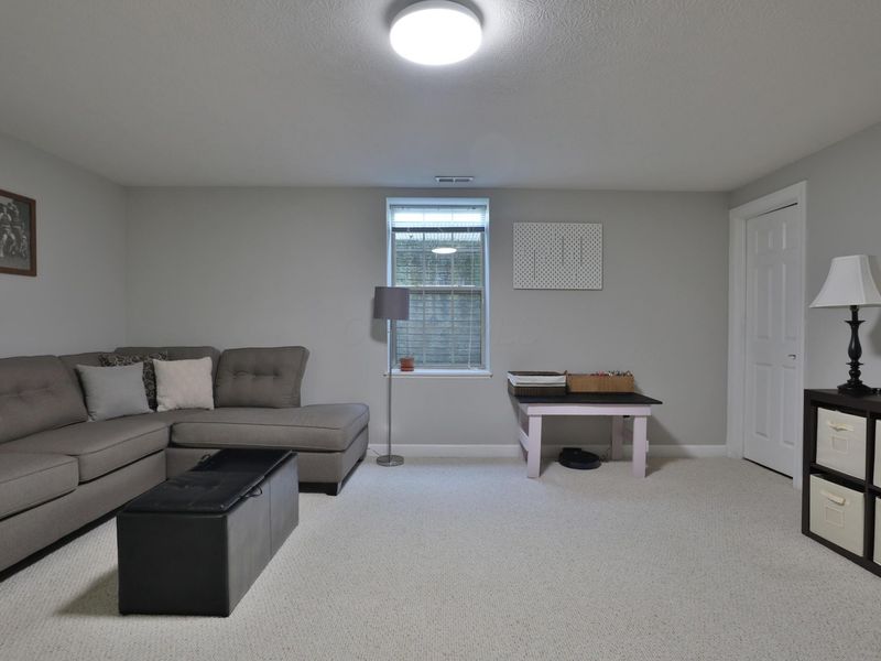 924 Chara Lane, Columbus, OH 43240 Photo 28