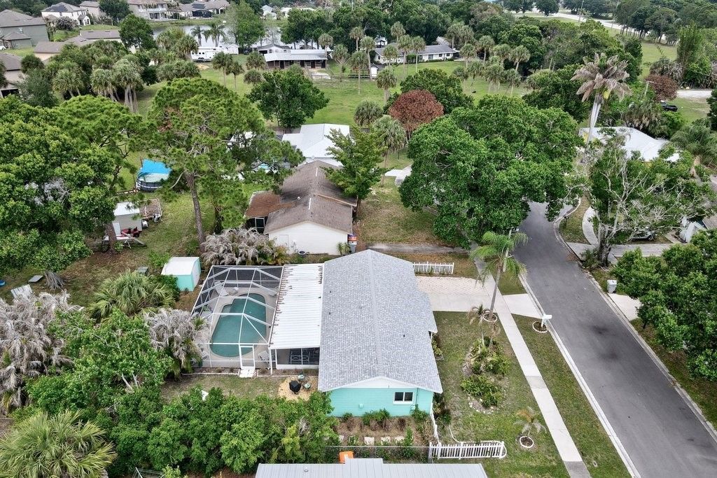 545 21st Avenue, Vero Beach, FL 32962 Photo