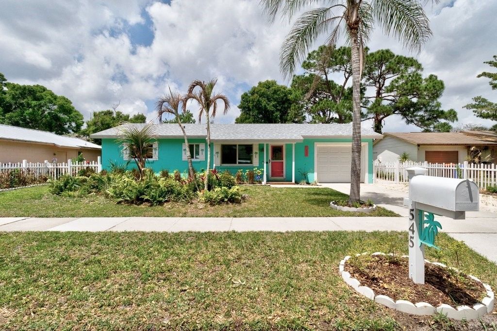 545 21st Avenue, Vero Beach, FL 32962 Photo