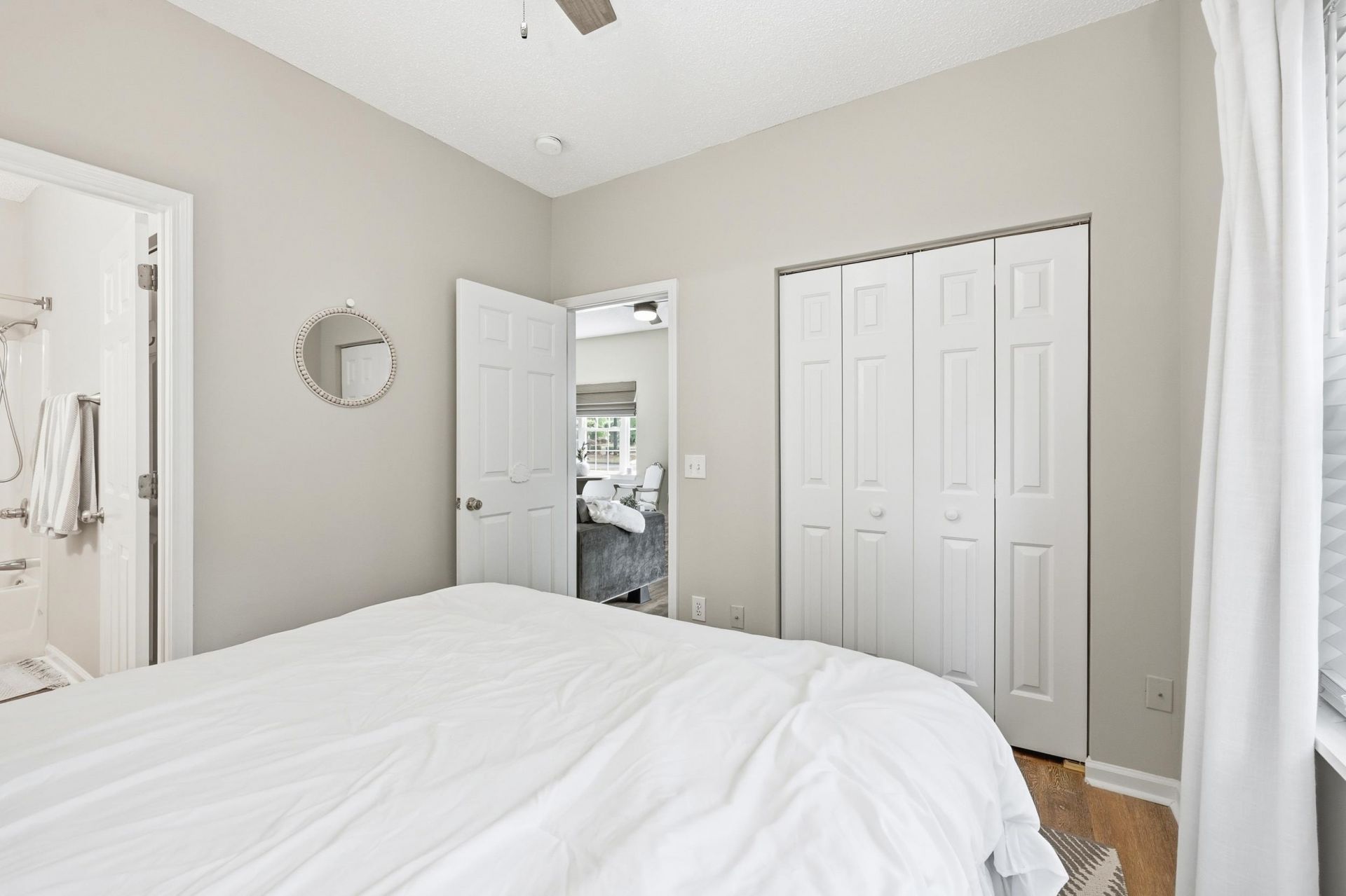 5201 Sweet Water Blvd.  Photo 8