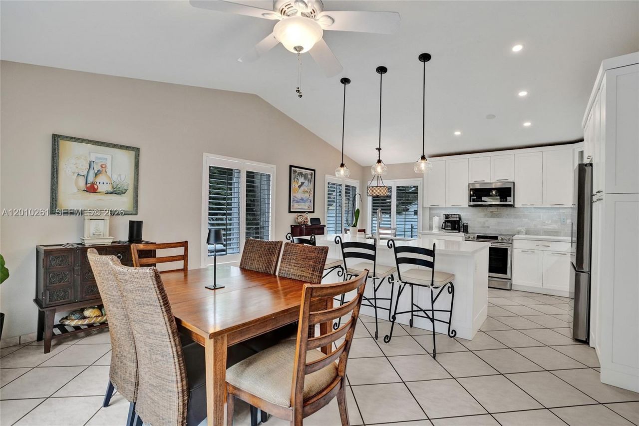 13621 SW 18th St , Miramar, FL 33027 Photo