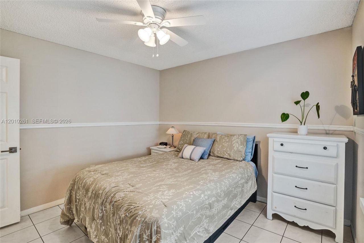 13621 SW 18th St , Miramar, FL 33027 Photo