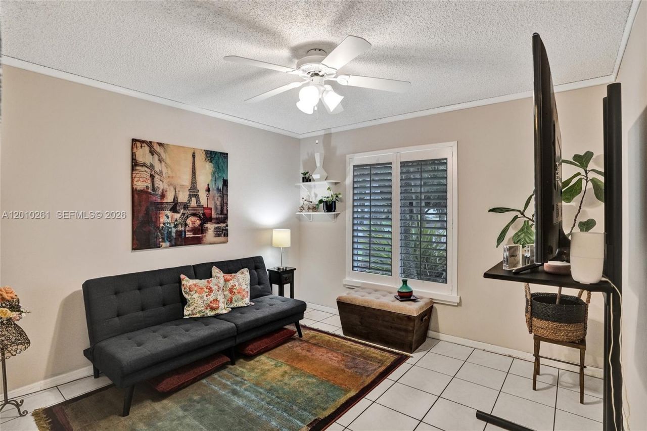 13621 SW 18th St , Miramar, FL 33027 Photo