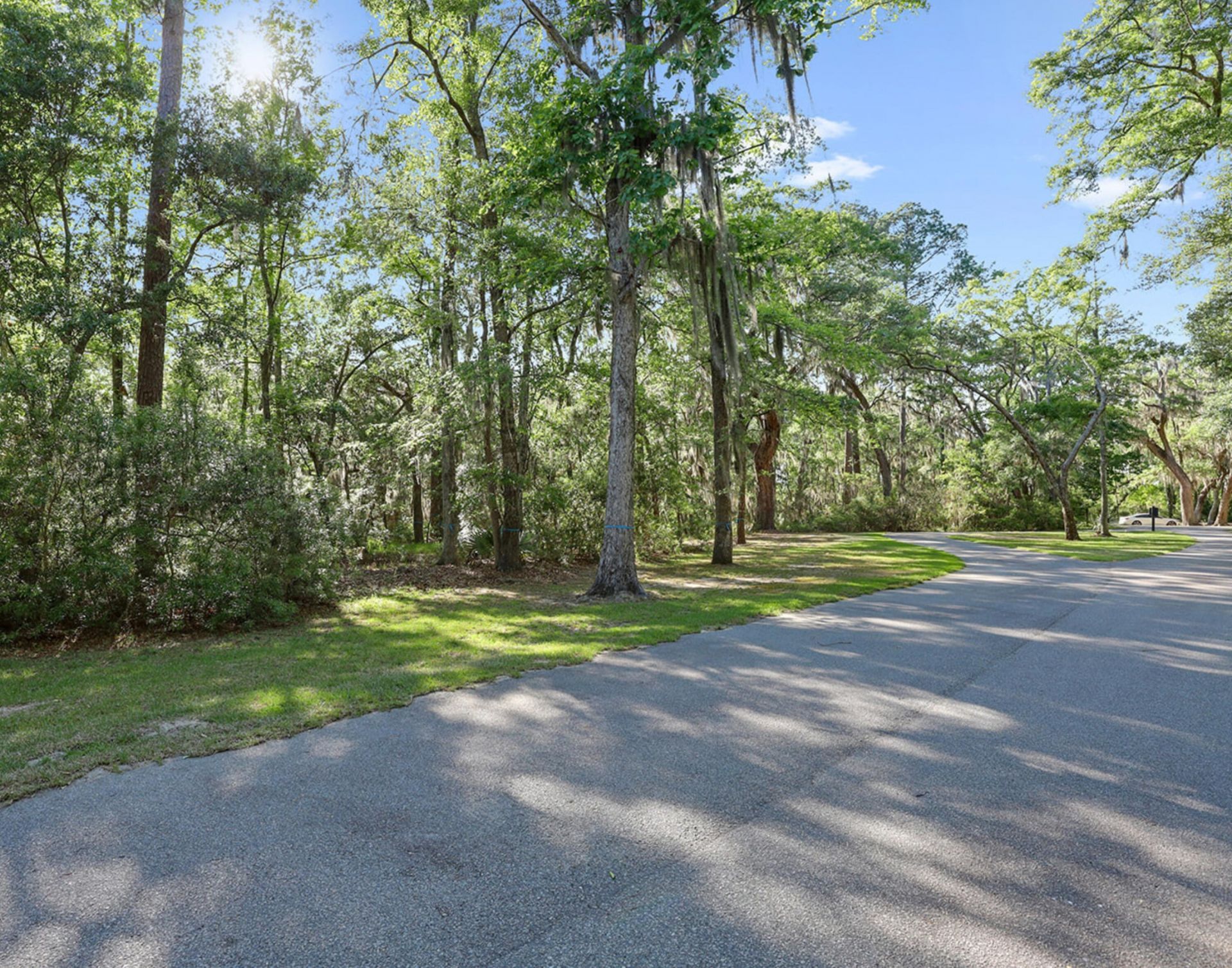 75 Island Way Photo 12