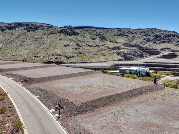 39 Boulderback Drive , Henderson, NV 89012