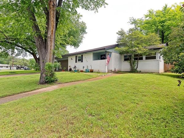 10148 Timber Trail Drive, Dallas, TX 75229