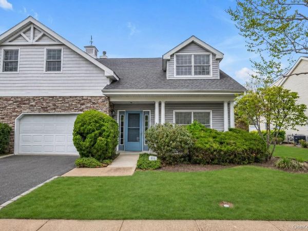 214 Miro Place , Port Washington, NY 11050
