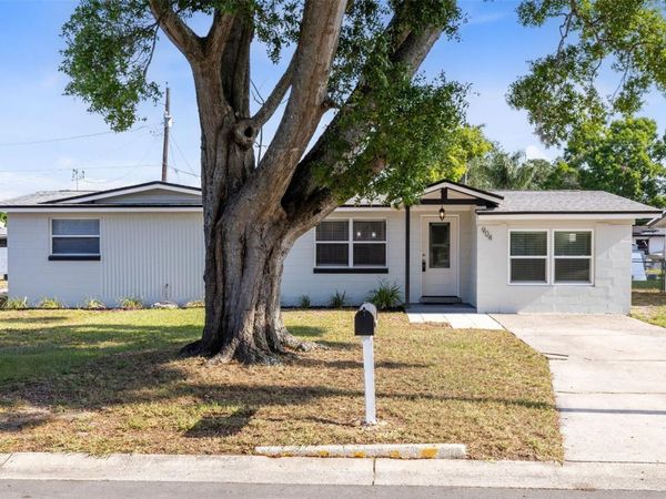 904 HAWAII DRIVE , OCOEE, FL 34761