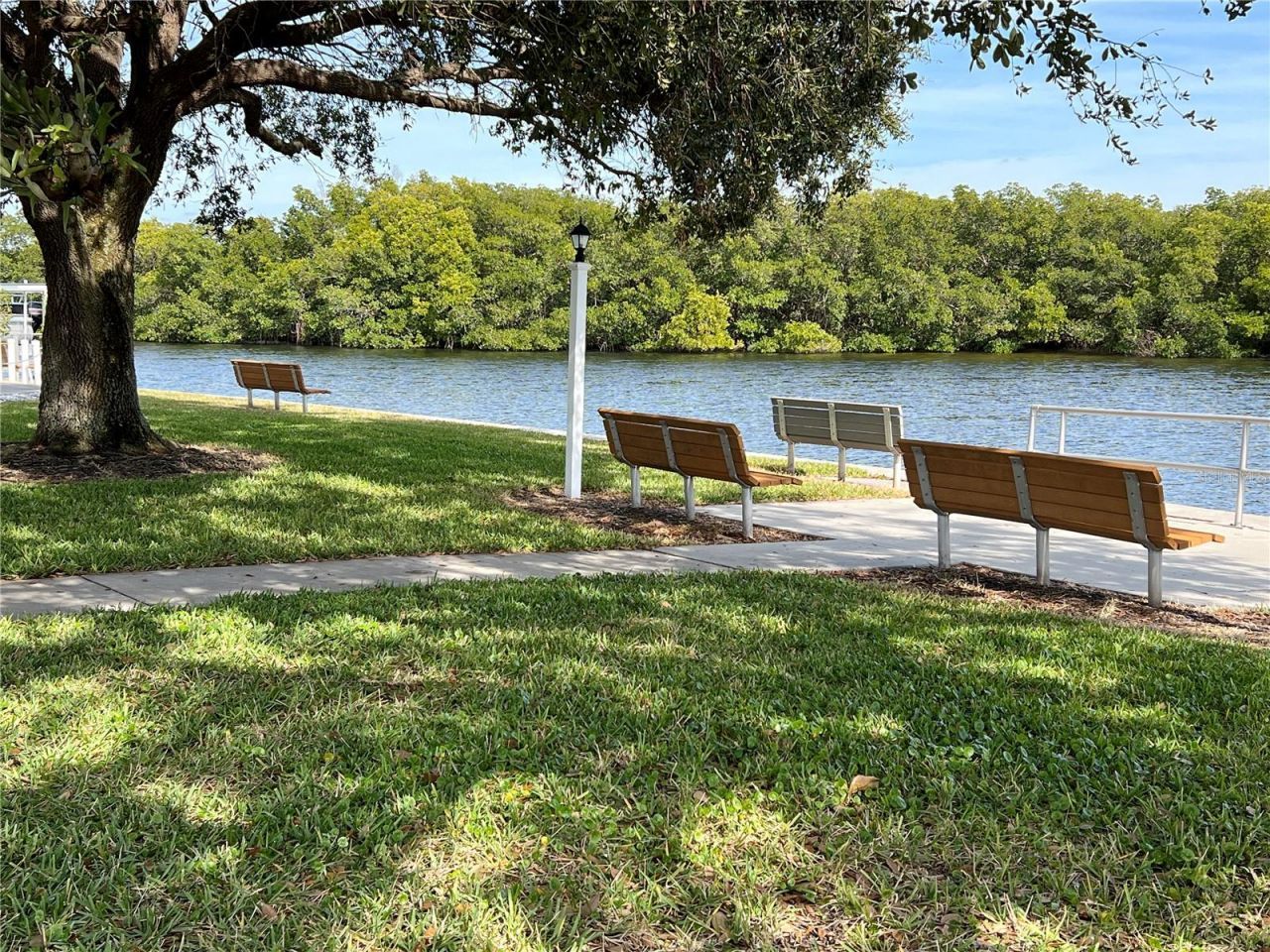 460 Mount Oak Avenue Ne, Unit 745, Saint Petersburg, FL 33702 Photo