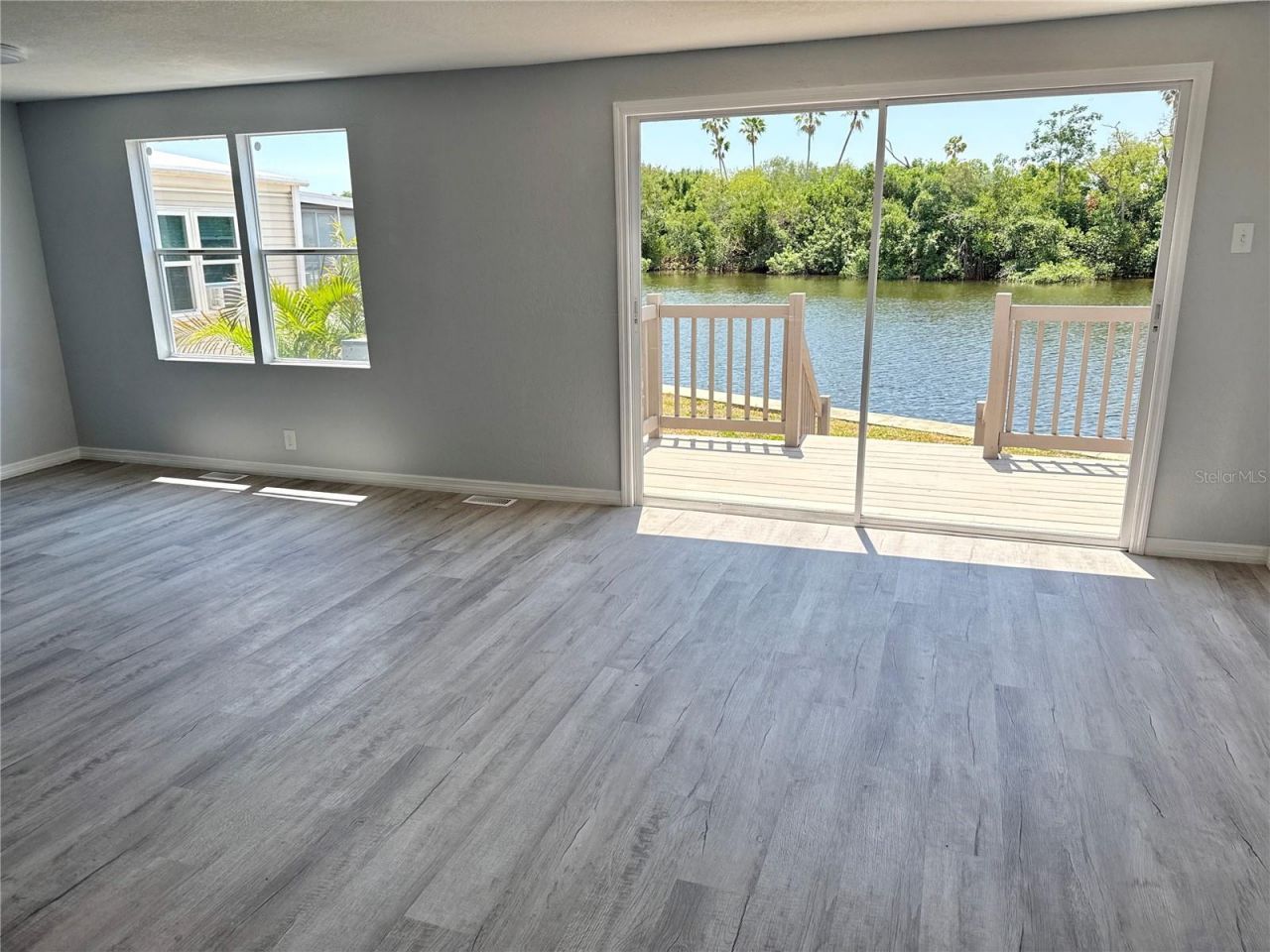 460 Mount Oak Avenue Ne, Unit 745, Saint Petersburg, FL 33702 Photo