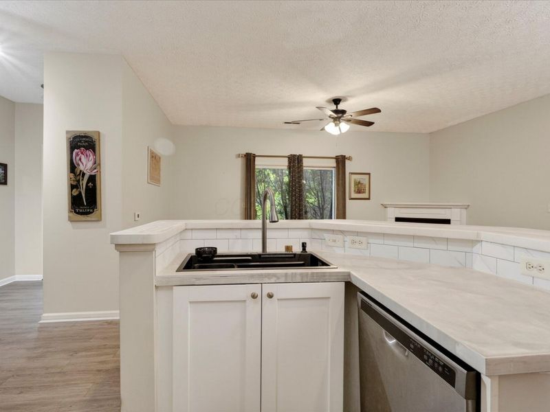 6155 Pelican Pointe, Unit 104, Columbus, OH 43231 Photo 19